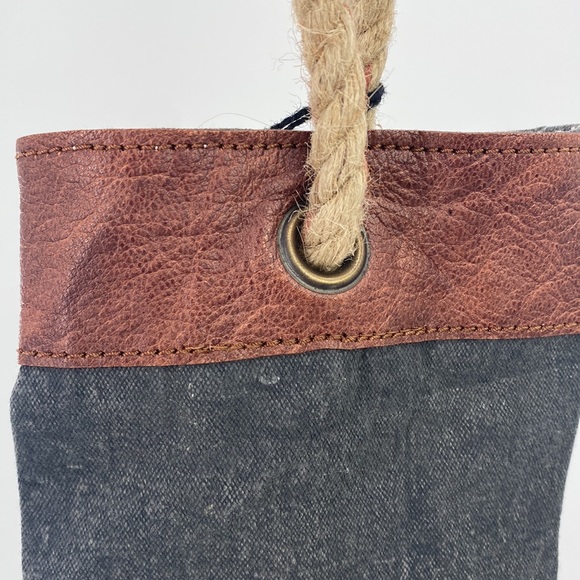 Mona B. Recycled Canvas Wine Bag Friends Don't Let Friends Wine - Picture 6 of 9